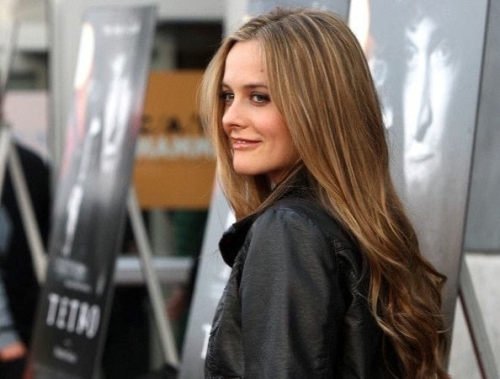Alicia-Silverstone-4