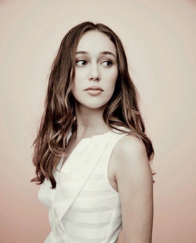 Alycia-Debnam-Carey-1
