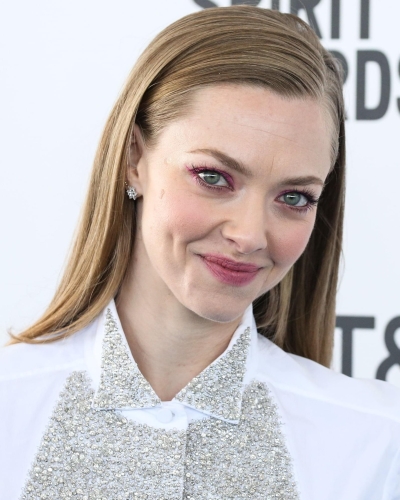 Amanda-Seyfried-18