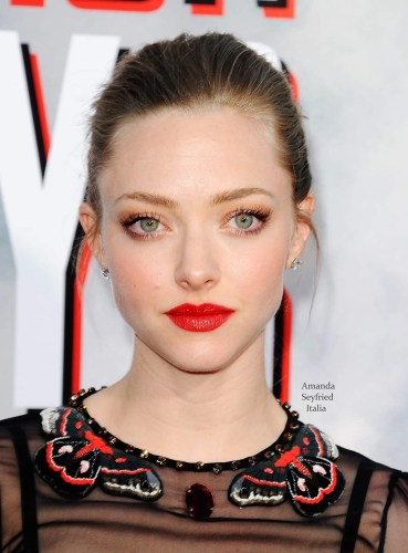 Amanda-Seyfried-37
