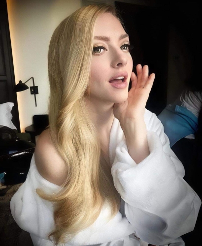 Amanda-Seyfried-49