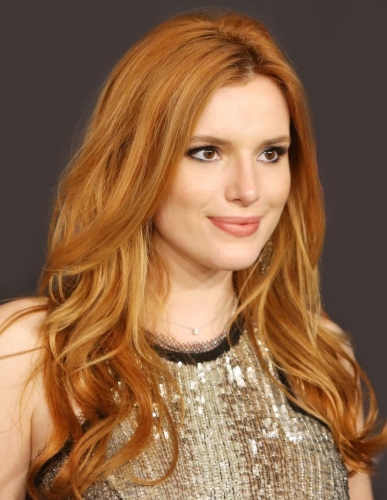 Bella-Thorne-26
