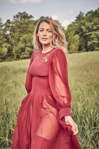Blake-Lively-26