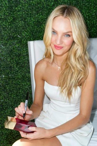 Candice-Swanepoel-12