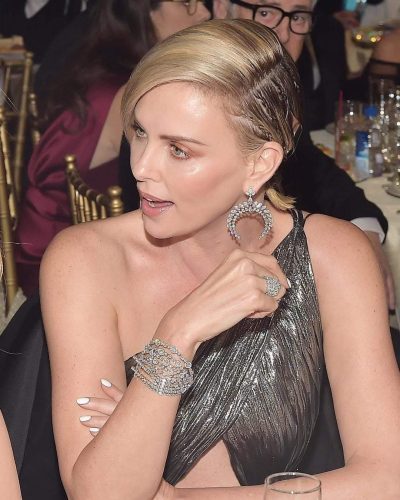 Charlize-Theron-24
