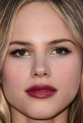 Close-up-of-Halston-Sage-at-the-2017-20th-Century…