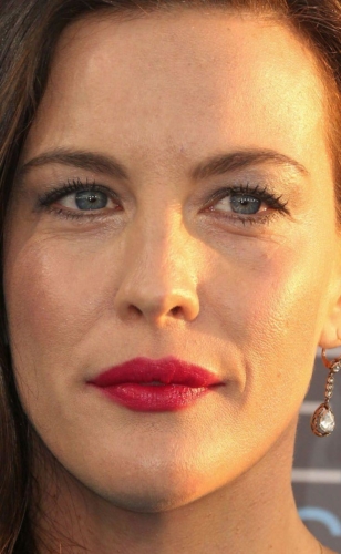 Critics-Choice-Awards-2016 -The-Best-Beauty-Looks