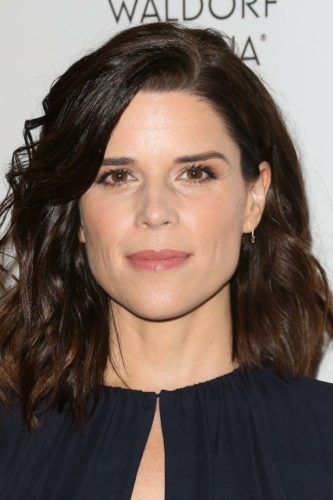 Ghostface-Terrorizes-Jenna-Ortega-Melissa-Barrera-and-Courteney-Cox-in-the- Scream-6 -Trailer