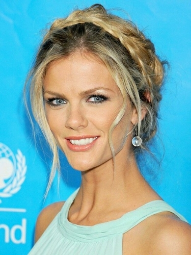 Good-colour-on-the-wisps-Brooklyn-Decker