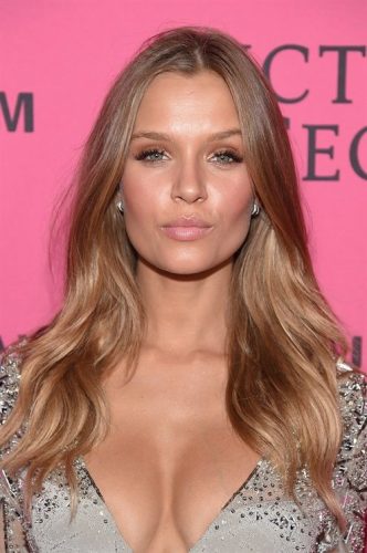 Josephine-Skriver -il-nuovo-Angelo-di-Victorias-Secret