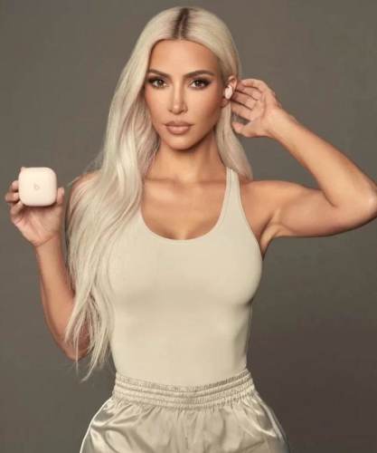 Kim-Kardashian-se-junta-com