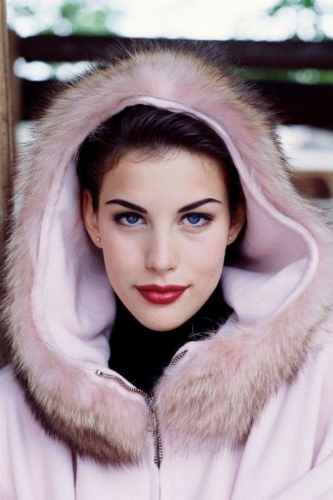 Liv-Tyler-12