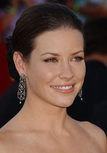 Photos-of-Evangeline-Lilly-2