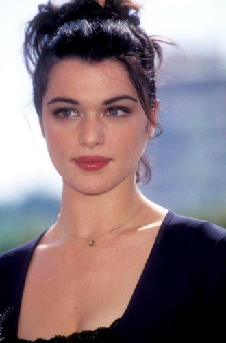 Rachel-Weisz-2