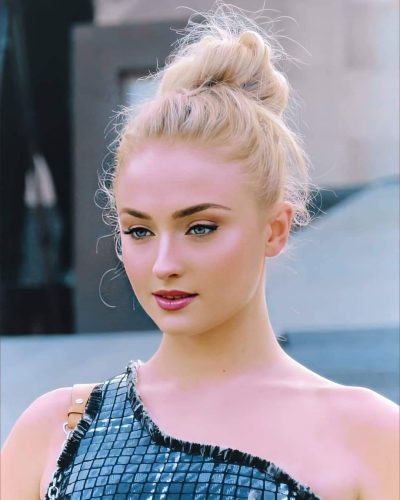 Sophie-Turner-8
