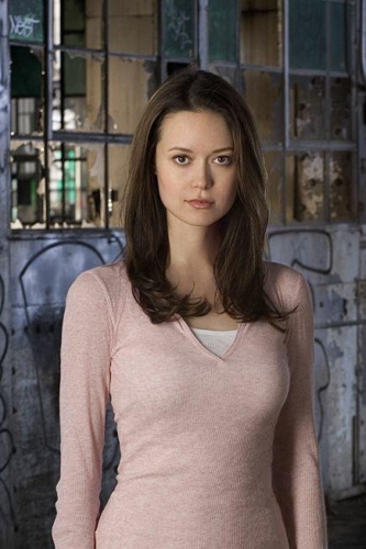 Summer-Glau-8
