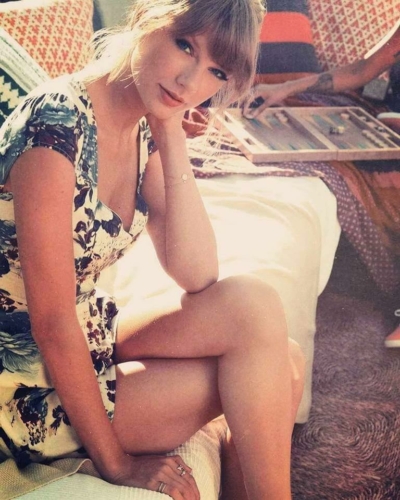 Taylor-Swift-15