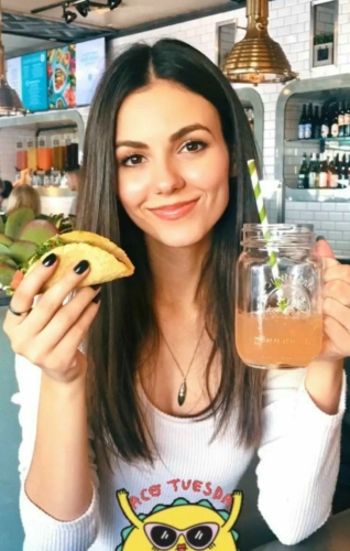 Victoria-Justice-56