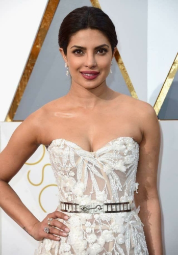 Woman-In-This-Photoshoot-Is-Priyanka-Chopra