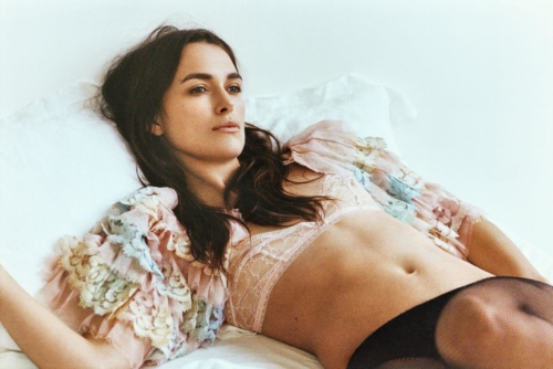 keira-knightley-l039anti-star-photo-2