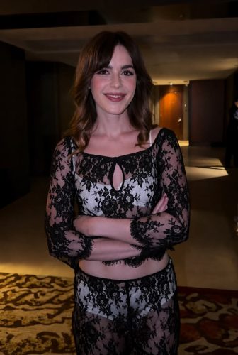 kiernan-Shipka-11