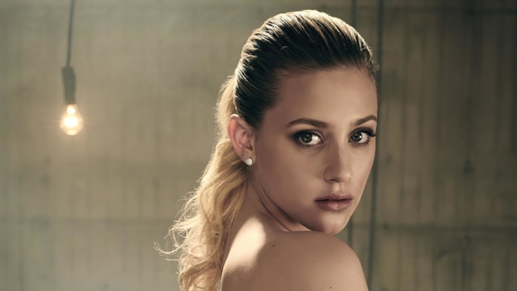 lili-reinhart-2020-new-4k-ud